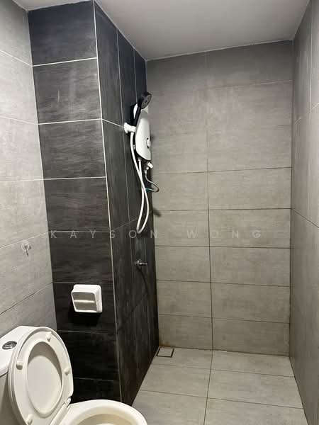 Service Residence for Sale at The New Duo @ Edumetro - Kayson Wong - Bathroom - PropertyGuru.com.my