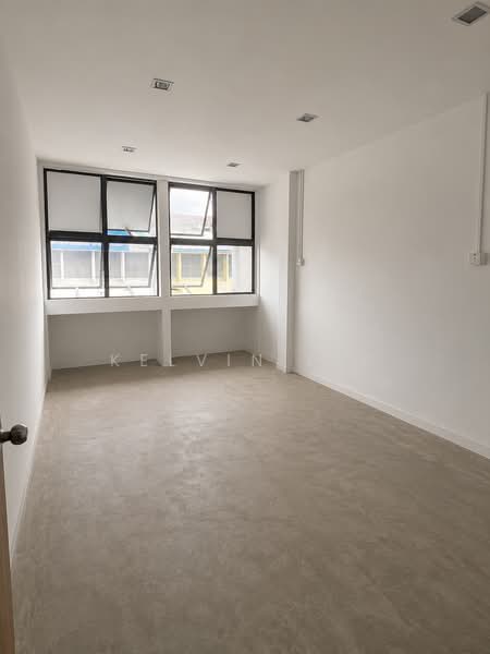 Factory for Sale in Taman Bukit Mewah (Tampoi) - Kelvin Lei - Interior - PropertyGuru.com.my