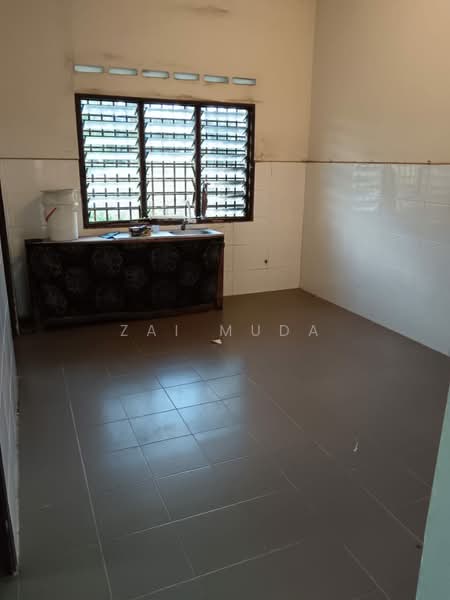 Rumah Teres 1 Tingkat untuk Dijual di Telok Panglima Garang (Selangor) - Zai Muda - PropertyGuru.com.my