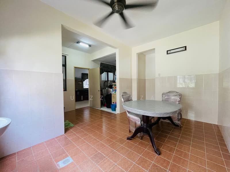 Rumah Banglo untuk Dijual di Bandar Enstek (Negeri Sembilan) - Muizz Razak - PropertyGuru.com.my