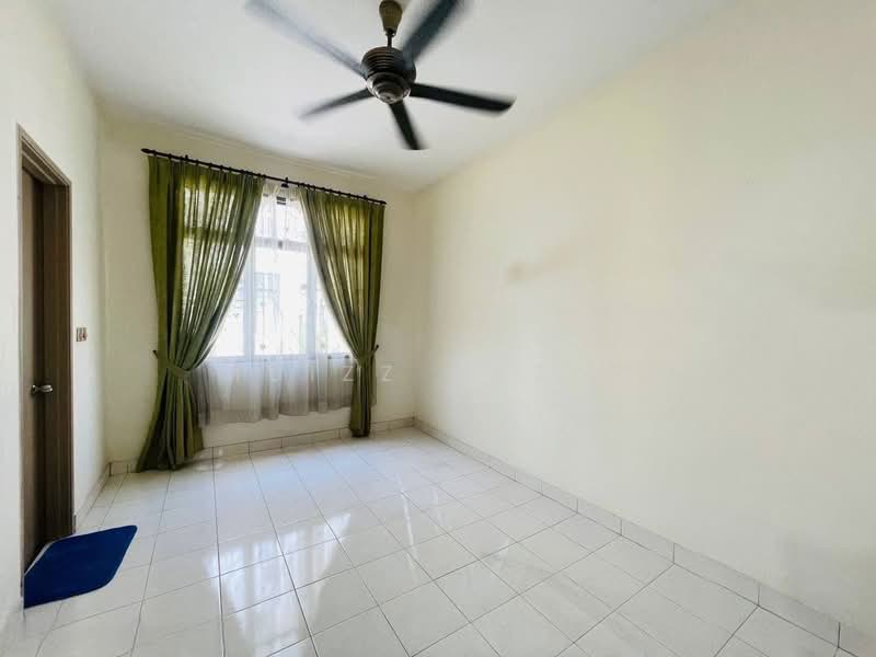 Rumah Banglo untuk Dijual di Bandar Enstek (Negeri Sembilan) - Muizz Razak - PropertyGuru.com.my