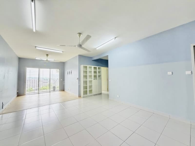 Pangsapuri untuk Disewa di D'Cerrum Apartment - Erin Yusof - Living Room - PropertyGuru.com.my