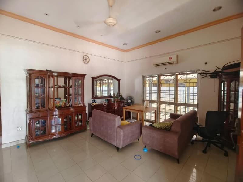 Bungalow for Sale in Petaling Jaya (Selangor) - Maggie Joe - Living Room - PropertyGuru.com.my