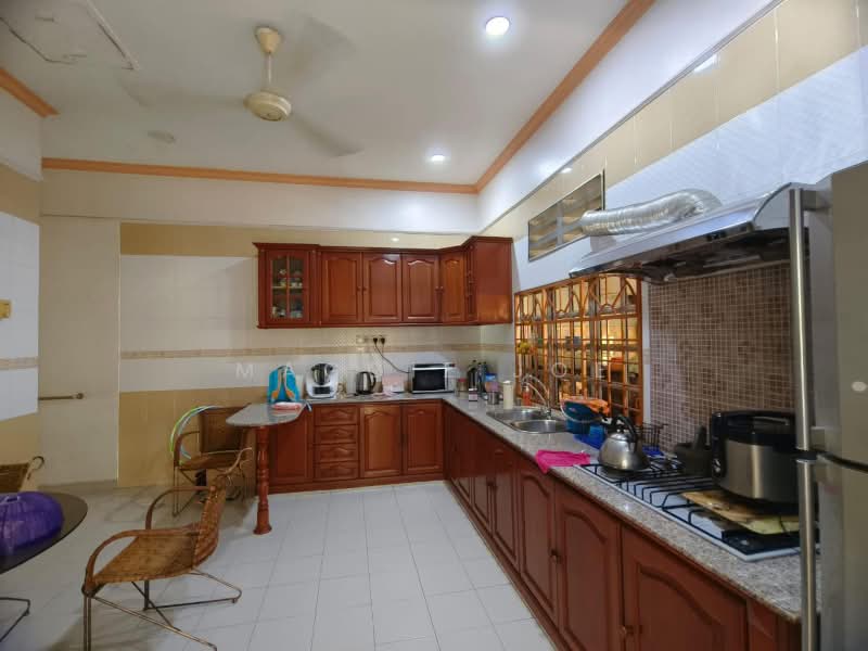 Bungalow for Sale in Petaling Jaya (Selangor) - Maggie Joe - Kitchen - PropertyGuru.com.my