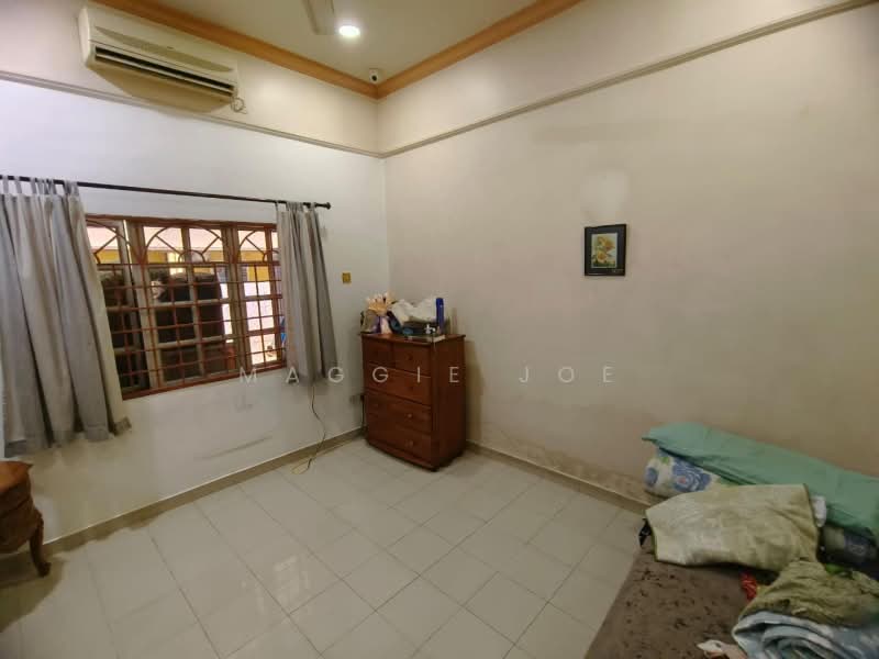 Bungalow for Sale in Petaling Jaya (Selangor) - Maggie Joe - Bedroom - PropertyGuru.com.my