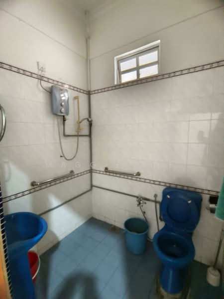 Bungalow for Sale in Petaling Jaya (Selangor) - Maggie Joe - Bathroom - PropertyGuru.com.my