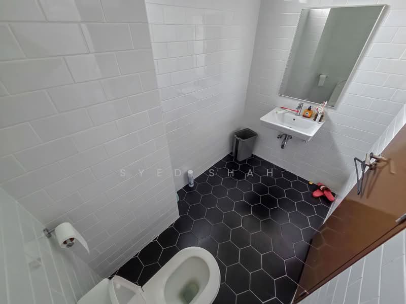 Terraced House for Sale in Cyberjaya (Selangor) - Syed Shah - Bathroom - PropertyGuru.com.my