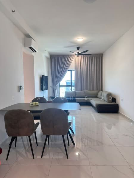 Servis Apartment untuk Dijual di Sinaran @ Utropolis - Cheau Chie Ooi - Living Room - PropertyGuru.com.my