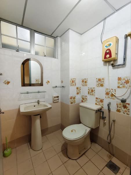 Condominium for Sale at Tiara Duta - Fauran Nawawi - PropertyGuru.com.my