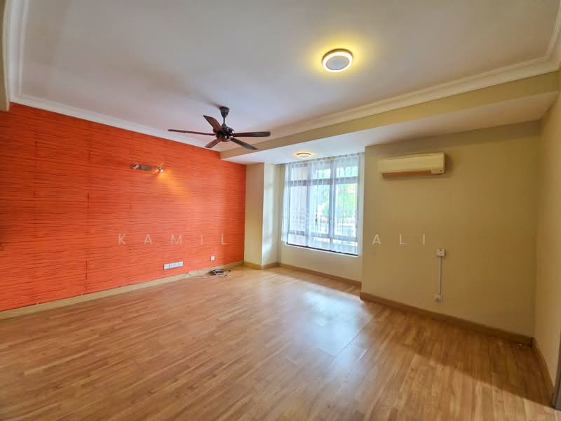 Rumah Berkembar untuk Dijual di Presint 14 (Putrajaya) - Kamil Ghazali - Living Room - PropertyGuru.com.my