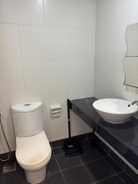 Kondominium untuk Disewa di Residence 8 - Vincent Chye - PropertyGuru.com.my