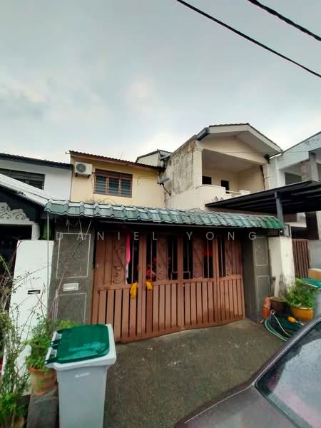 Rumah Teres 2 Tingkat untuk Dijual di Permas Jaya (Johor) - Daniel Yong - Exterior - PropertyGuru.com.my