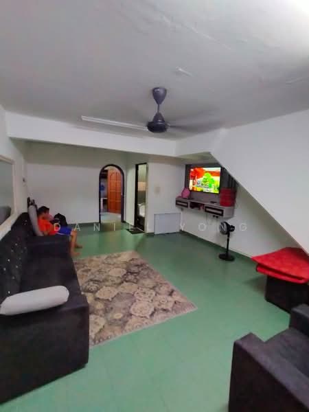 Rumah Teres 2 Tingkat untuk Dijual di Permas Jaya (Johor) - Daniel Yong - Living Room - PropertyGuru.com.my