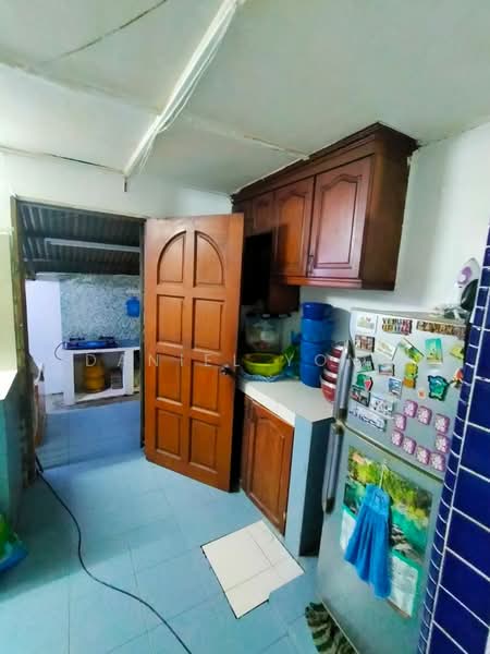 Rumah Teres 2 Tingkat untuk Dijual di Permas Jaya (Johor) - Daniel Yong - Kitchen - PropertyGuru.com.my