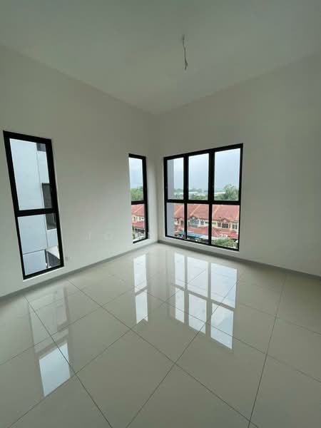 Semi-Detached House for Sale in Bandar Bukit Puchong (Puchong) - John Lee - Interior - PropertyGuru.com.my