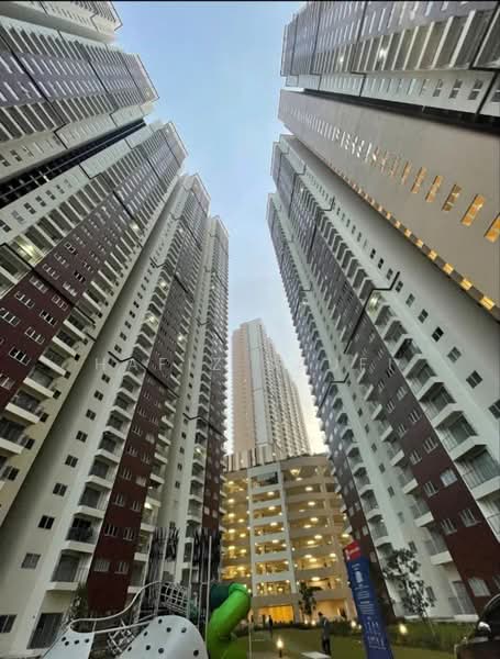 Kondominium untuk Disewa di Residensi Sateria - Hafiz Saufi - PropertyGuru.com.my