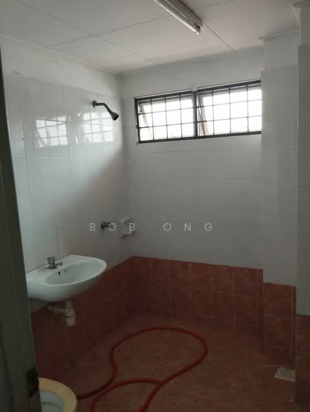 Rumah Teres 2.5 Tingkat untuk Dijual di Kuala Lumpur (Kuala Lumpur) - Bob Ong - Bathroom - PropertyGuru.com.my