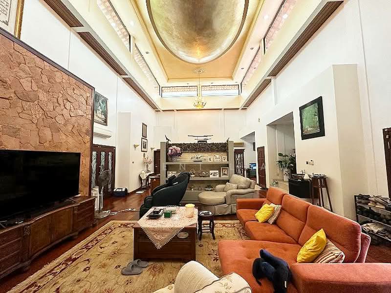 Bungalow House for Sale in Pekaka Ria, Seksyen 8, Polo Club (Kota Damansara) - Vincent Liaw - Living Room - PropertyGuru.com.my