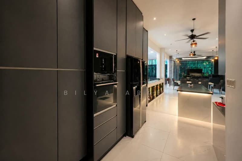 Rumah Teres 3 Tingkat untuk Dijual di Bandar Nusaputra (Puchong) - BILYA ARIFF - Kitchen - PropertyGuru.com.my