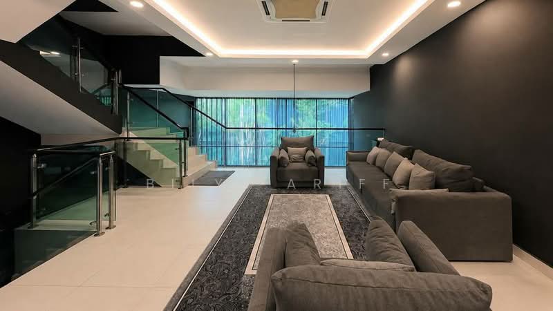 Rumah Teres 3 Tingkat untuk Dijual di Bandar Nusaputra (Puchong) - BILYA ARIFF - Living Room - PropertyGuru.com.my