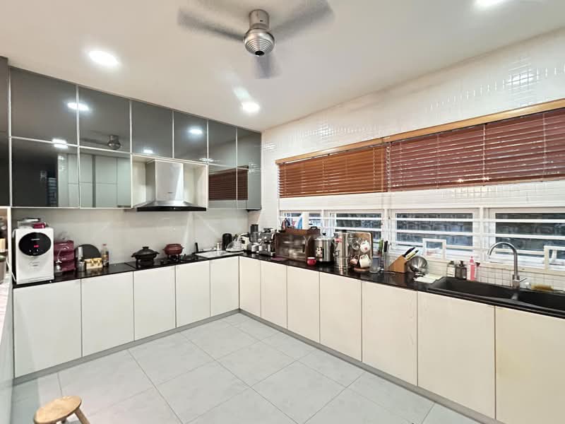 Bungalow for Sale in Seksyen U1 (Glenmarie) - Lai YK - Kitchen - PropertyGuru.com.my