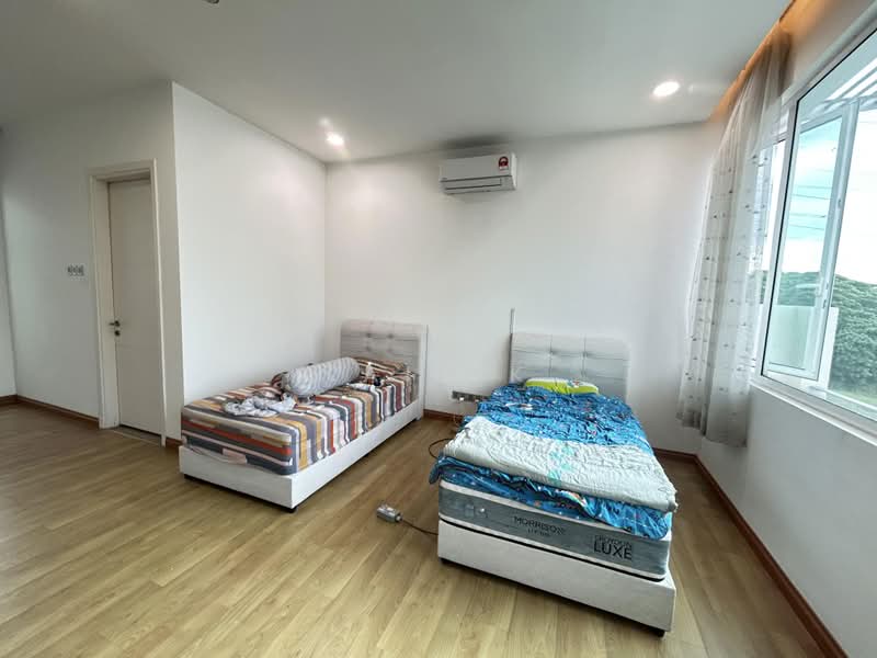 Bungalow for Sale in Seksyen U1 (Glenmarie) - Lai YK - Bedroom - PropertyGuru.com.my