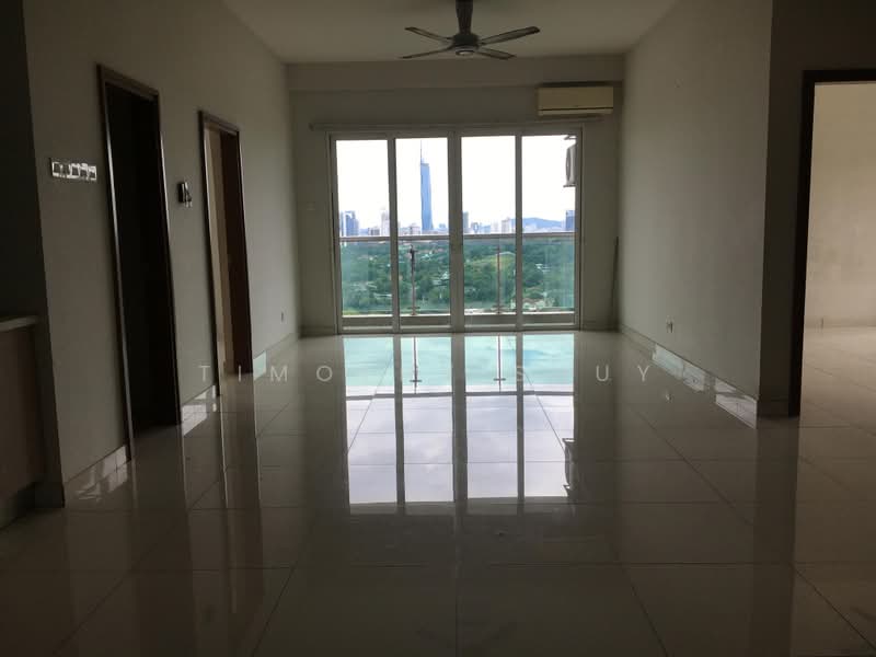 Kondominium untuk Dijual di Sri Putramas III / Royal Regent - Timothy Shuy - Living Room - PropertyGuru.com.my