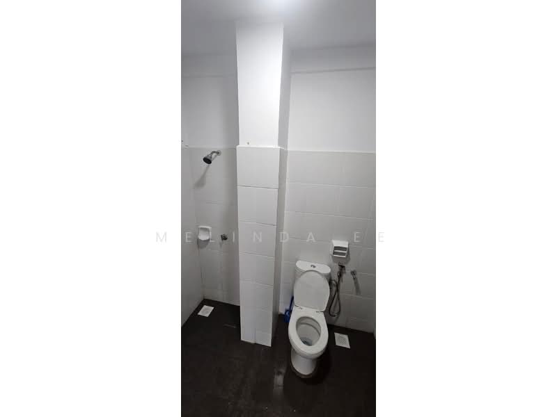 Flat for Rent at PR1MA @ LARKIN INDAH - Melinda Ee - Bathroom - PropertyGuru.com.my