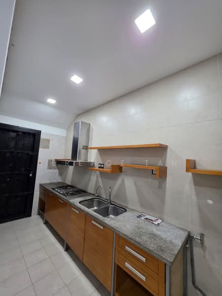 Cluster House for Rent in Taman Adda Heights (Tebrau) - Terence Tan - Kitchen - PropertyGuru.com.my