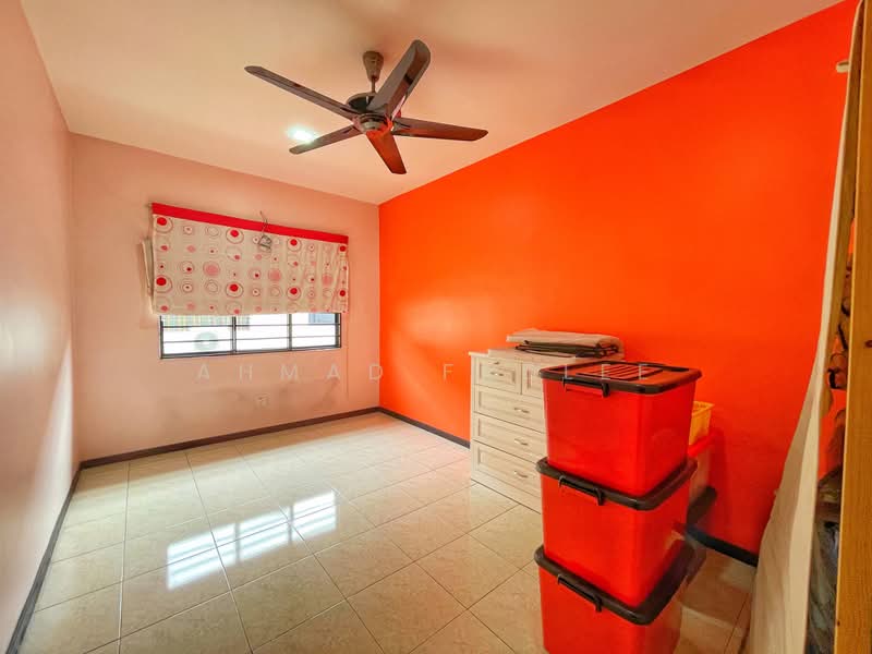 2-storey Terraced House for Sale in Bandar Nusaputra (Puchong) - Ahmad Fadlee - PropertyGuru.com.my
