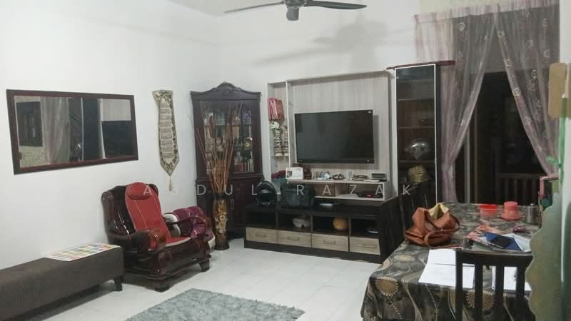 2-storey Terraced House for Sale in Duyong (Melaka) - Abdul Razak - Living Room - PropertyGuru.com.my