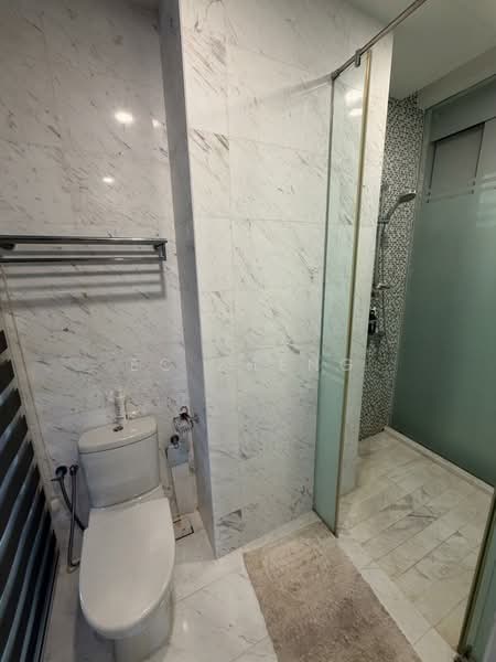 Kondominium untuk Dijual di Setia V Residences - EC Zheng - Bathroom - PropertyGuru.com.my