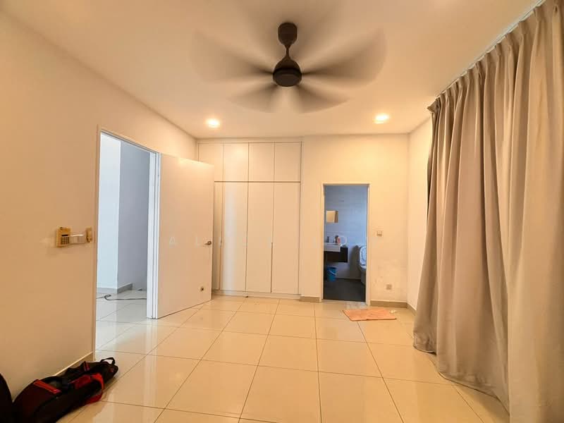 Semi-Detached House for Sale in Rawang (Selangor) - Alice Low - Bedroom - PropertyGuru.com.my