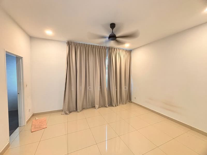 Semi-Detached House for Sale in Rawang (Selangor) - Alice Low - Interior - PropertyGuru.com.my