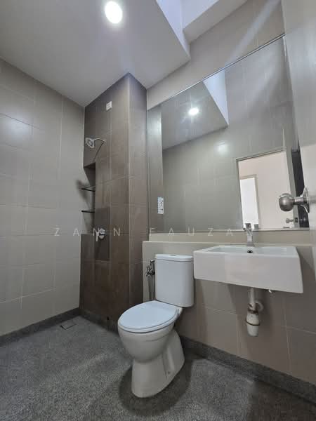 2-storey Terraced House for Rent in Elmina (Shah Alam) - Zann Fauzan - Bathroom - PropertyGuru.com.my