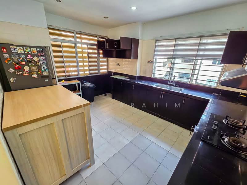 Condominium for Sale at Desa Villas - Azli Ibrahim - Kitchen - PropertyGuru.com.my