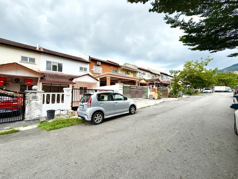 Rumah Teres 2-Tingkat untuk Dijual di Taman Impian Indah (Sungai Buloh) - Hairi Halim - PropertyGuru.com.my