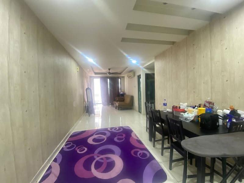 Kondominium untuk Dijual di Indah Alam (Subang Andaman) - Emily Kho - Living Room - PropertyGuru.com.my