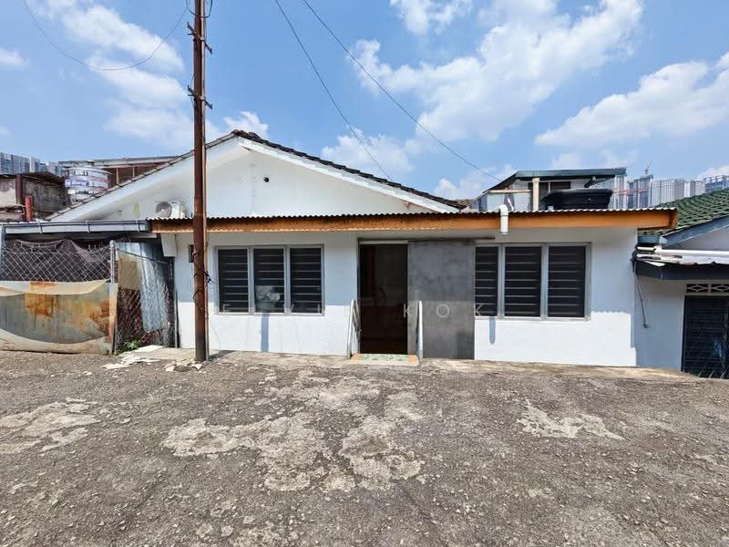 Rumah Teres 1-Tingkat untuk Dijual di Sungai Besi (Kuala Lumpur) - Elvis Kok - Exterior - PropertyGuru.com.my