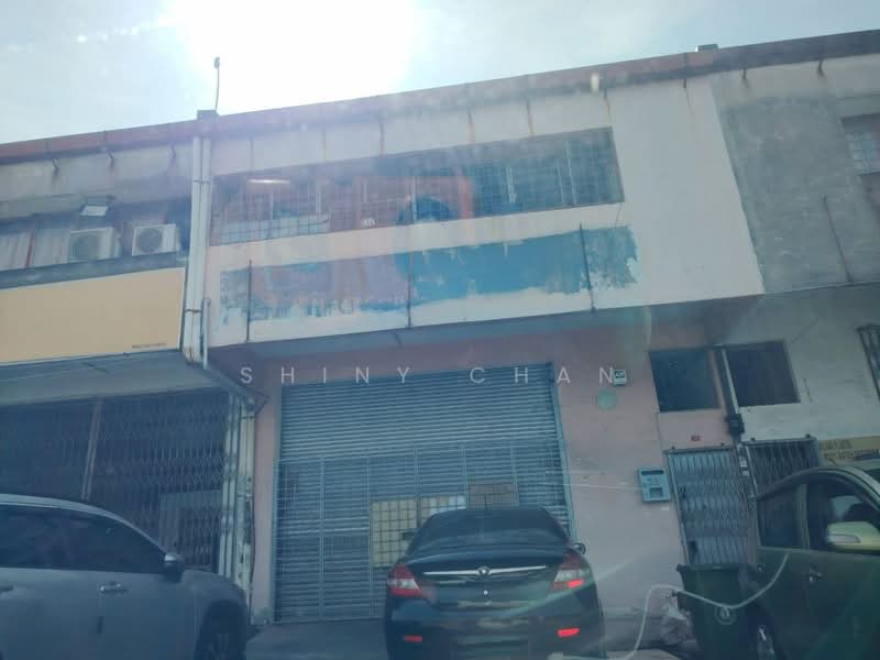 Terrace Factory for Rent in Taman Perindustrian Puchong (Puchong) - Shiny Chan - Exterior - PropertyGuru.com.my