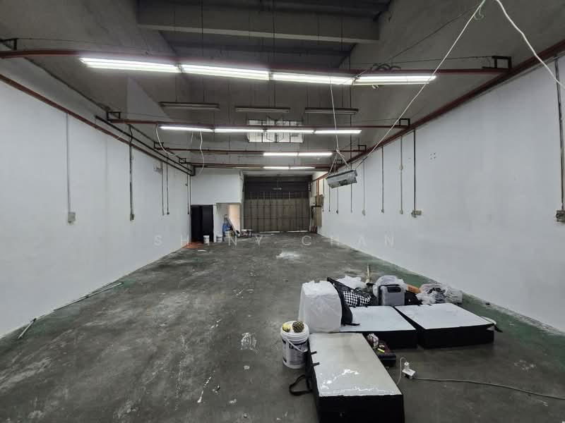 Terrace Factory for Rent in Taman Perindustrian Puchong (Puchong) - Shiny Chan - Interior - PropertyGuru.com.my