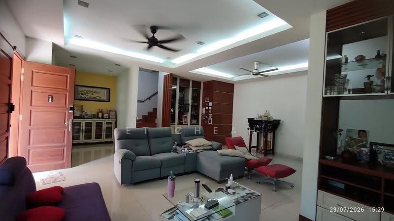 2-storey Terraced House for Sale in Kota Kemuning (Shah Alam) - ET Cheah - Living Hall - PropertyGuru.com.my