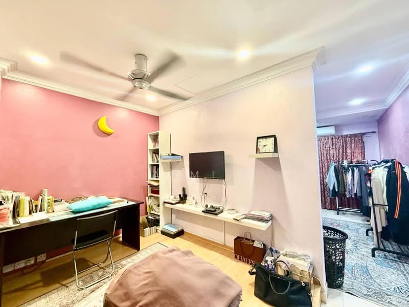 2-storey Terraced House for Sale in Bukit Jelutong (Shah Alam) - Azmi . - Study - PropertyGuru.com.my