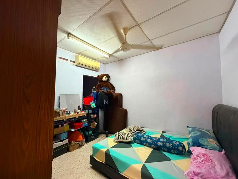 1-storey Terraced House for Sale in Taman Universiti (Skudai) - Anson Hiong - Bedroom - PropertyGuru.com.my