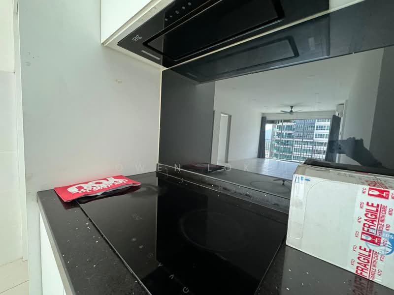 Kediaman Servis untuk Disewa di The Zizz @ Damansara North - Owen Loke - Living Room - PropertyGuru.com.my