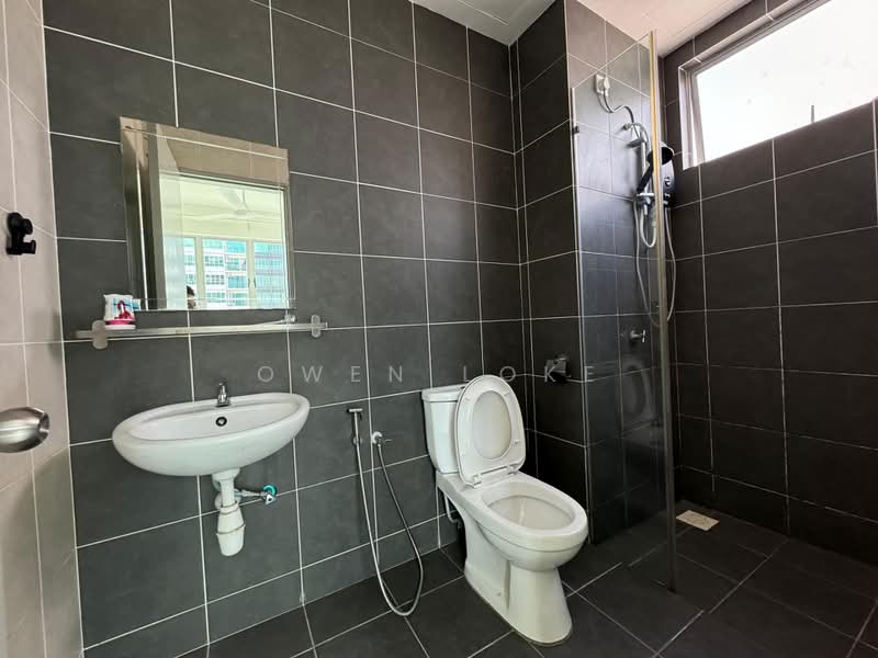 Kediaman Servis untuk Disewa di The Zizz @ Damansara North - Owen Loke - Bathroom - PropertyGuru.com.my