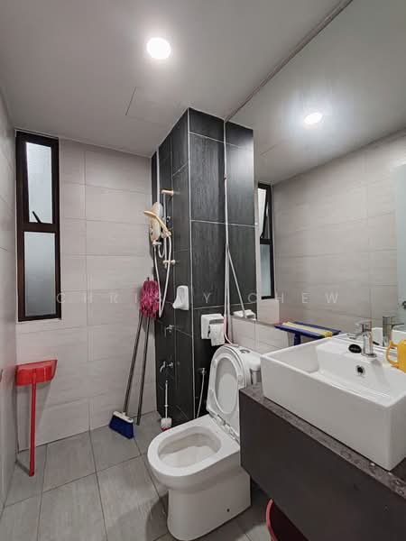 Kondominium untuk Disewa di Admiral Residences - Christy Chew - Bathroom - PropertyGuru.com.my