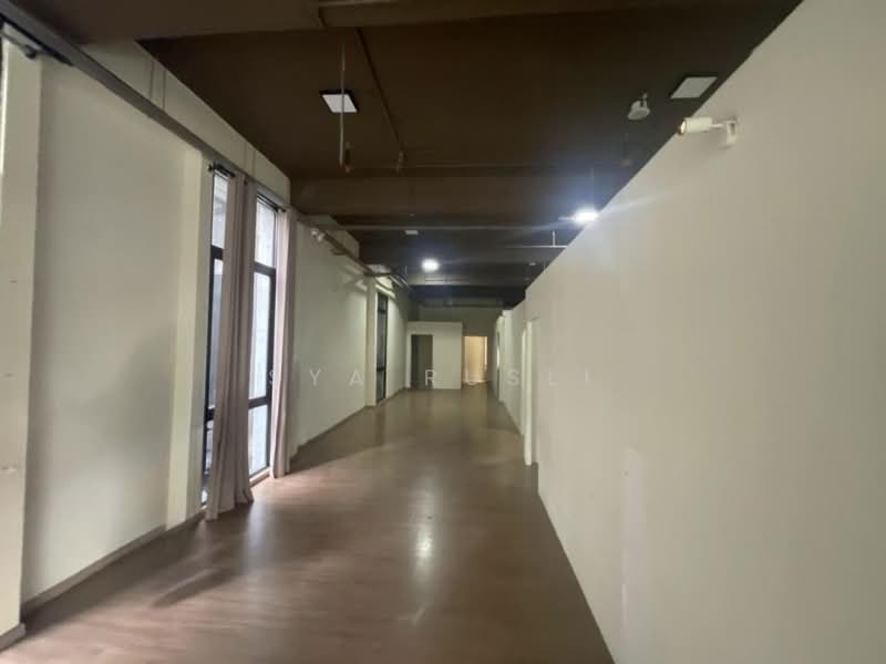 Office for Rent in Cyberjaya (Selangor) - Sya Rusli - Corridor - PropertyGuru.com.my