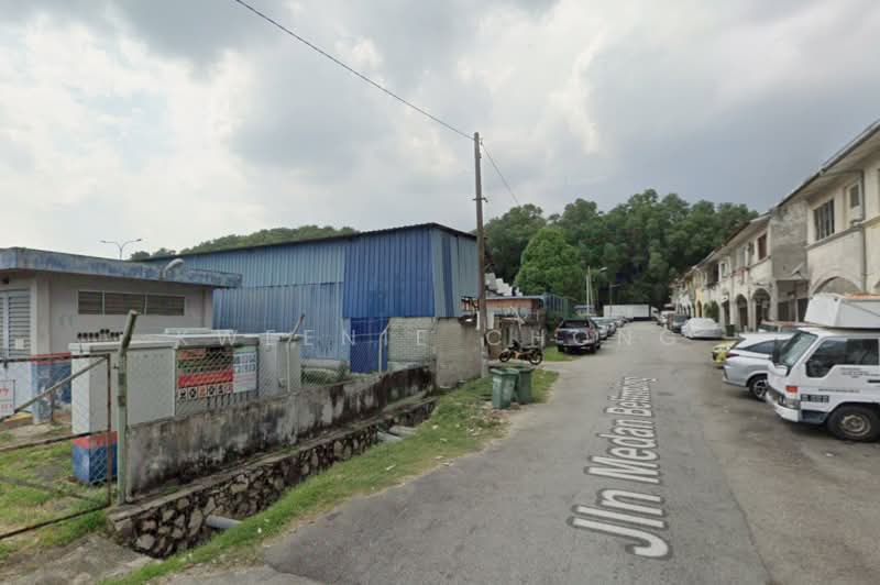 Shop for Sale in Taman Bukit Belimbing (Balakong) - Kweenie Chong - Exterior - PropertyGuru.com.my
