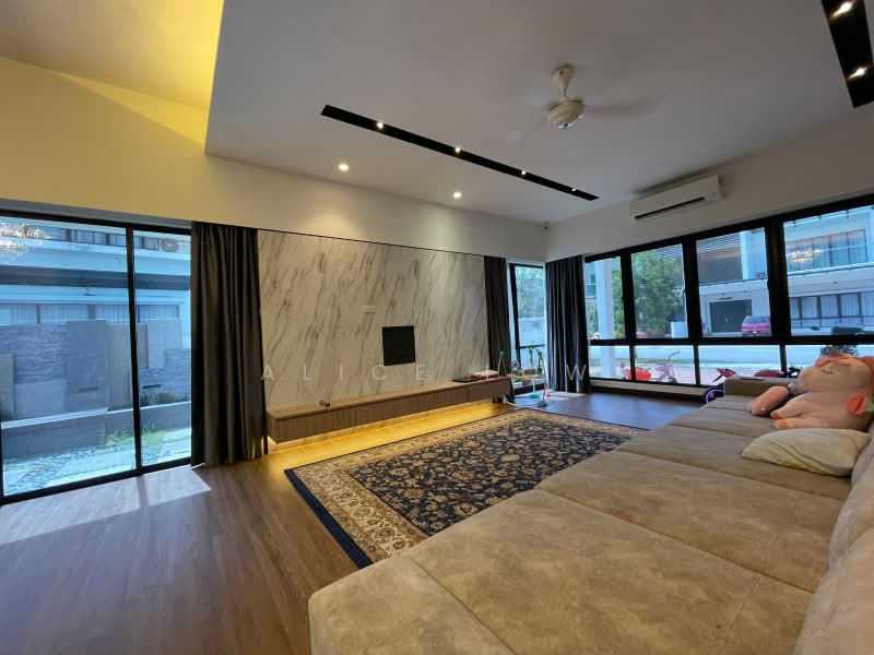 Semi-Detached House for Sale in Rawang (Selangor) - Alice Low - Living Room - PropertyGuru.com.my